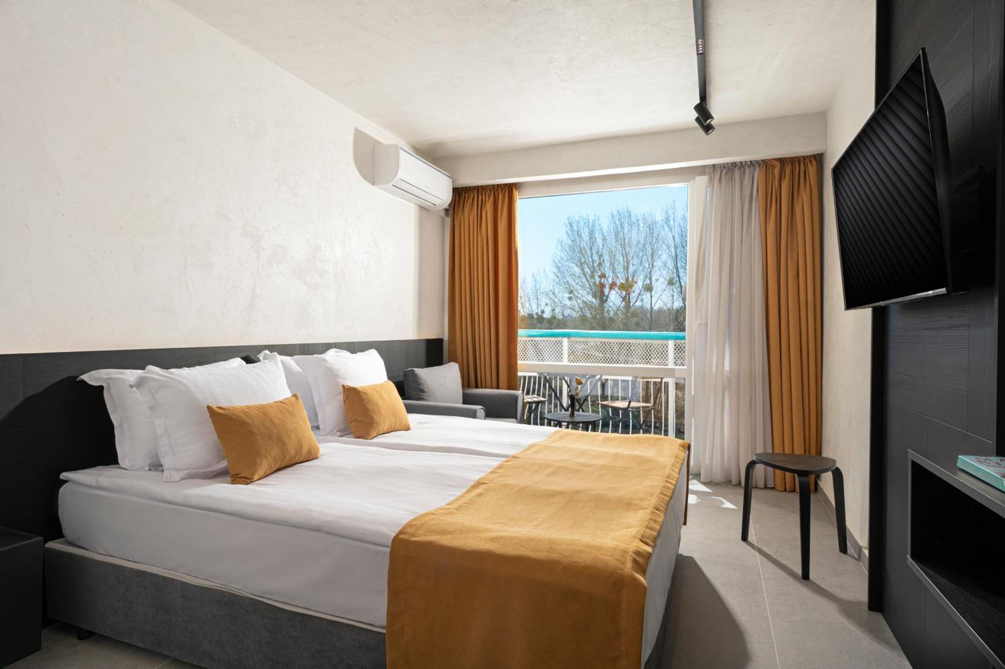 Zefir Hotel Sunny Beach Exterior photo
